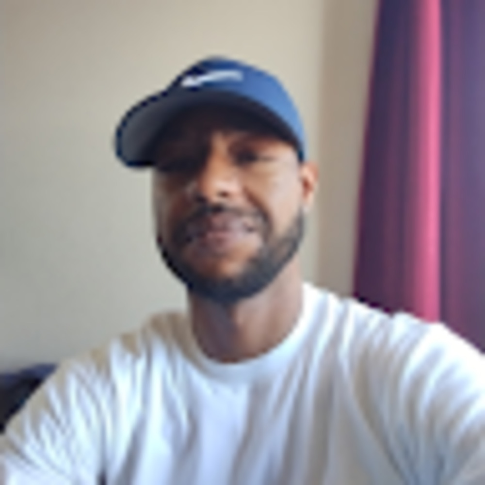 Meet your Posher, Justin